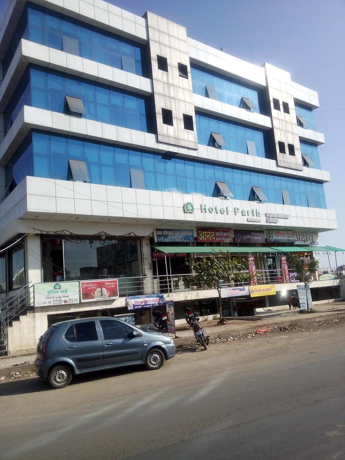 Hotel Parth Executive Latur Экстерьер фото