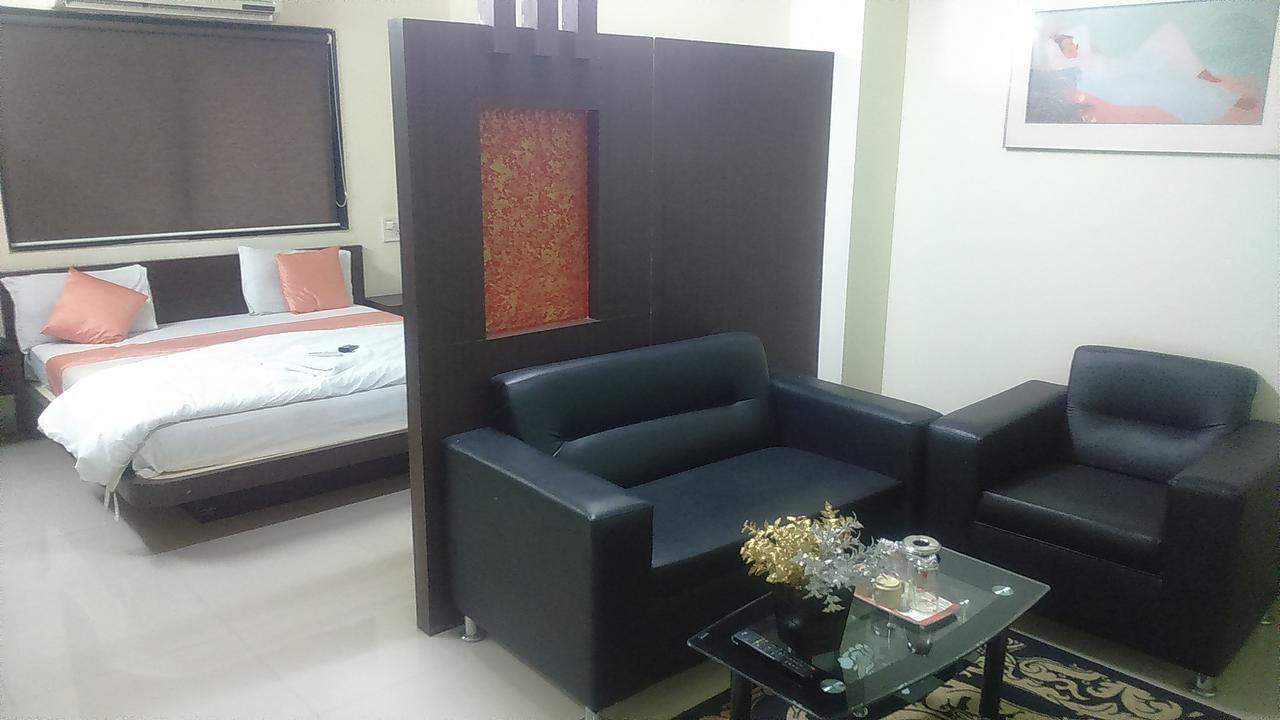 Hotel Parth Executive Latur Экстерьер фото