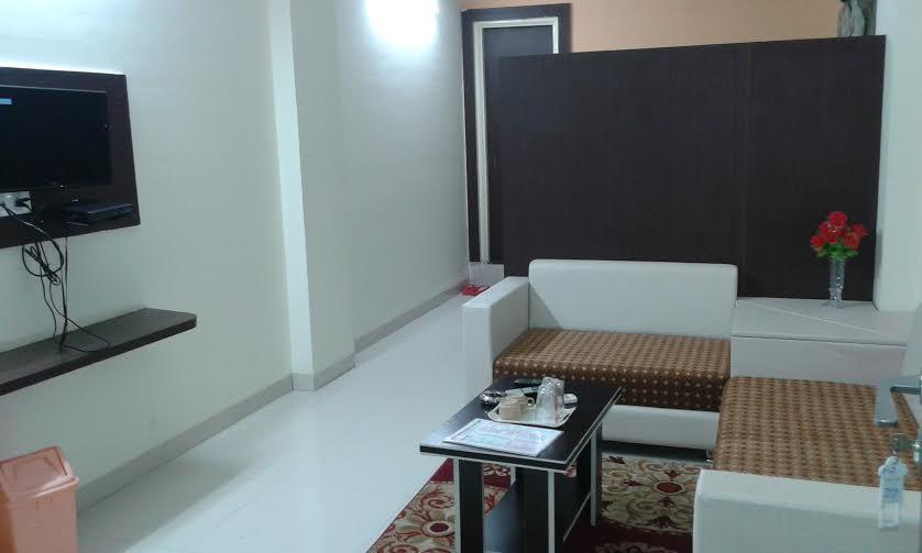 Hotel Parth Executive Latur Экстерьер фото